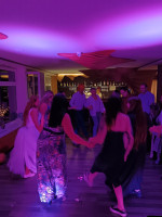 /album/svadby-v-roku-2025/img-20250927-212145-jpg/